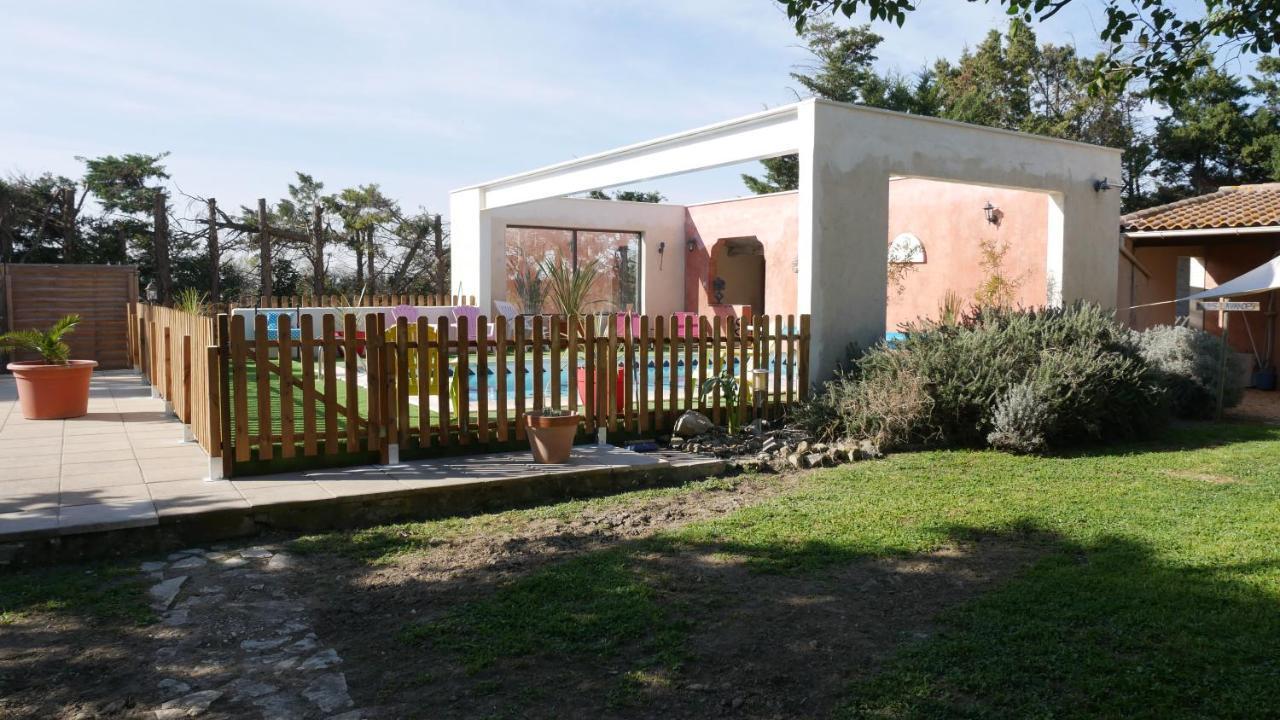 Mas Maurane - Le Romarin Apartment Tarascon Exterior foto